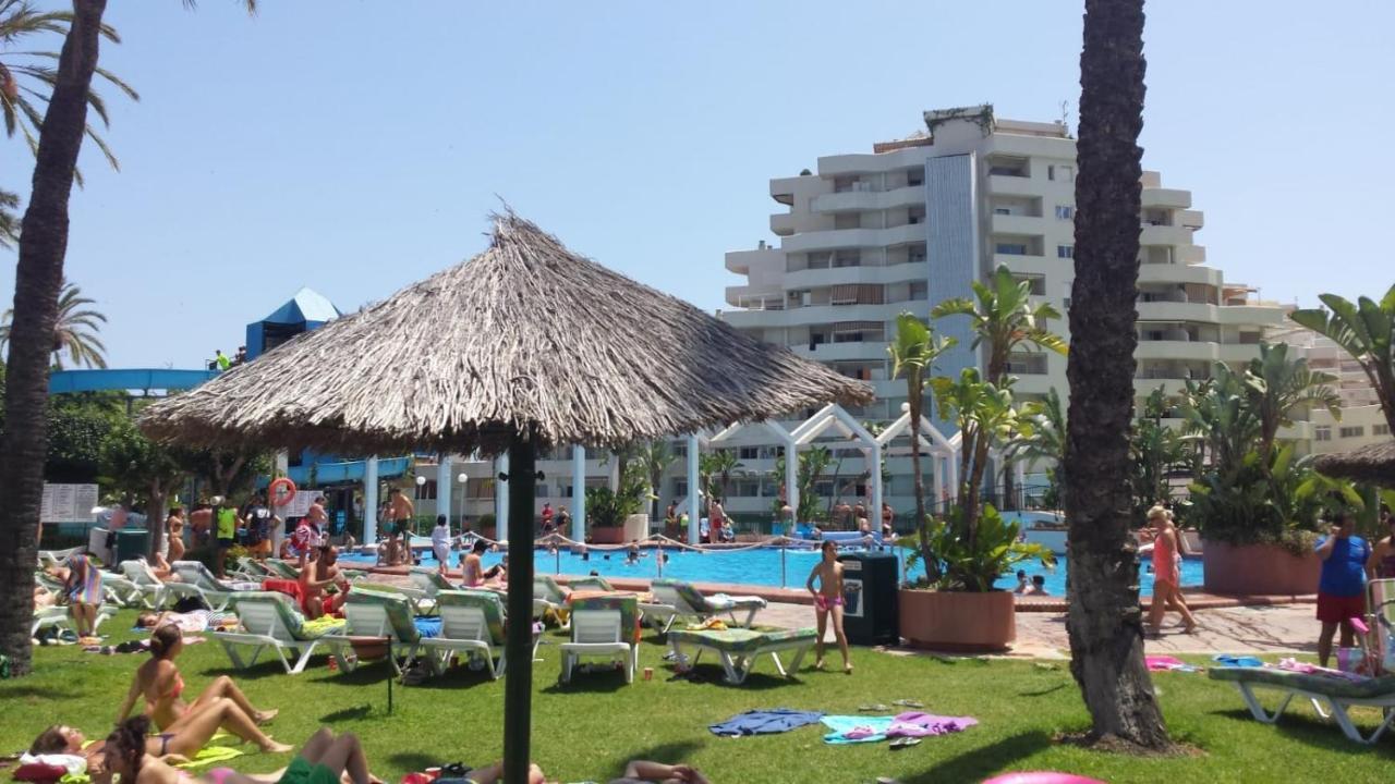 בנאלמדנה Parking Privado Benalbeach מראה חיצוני תמונה