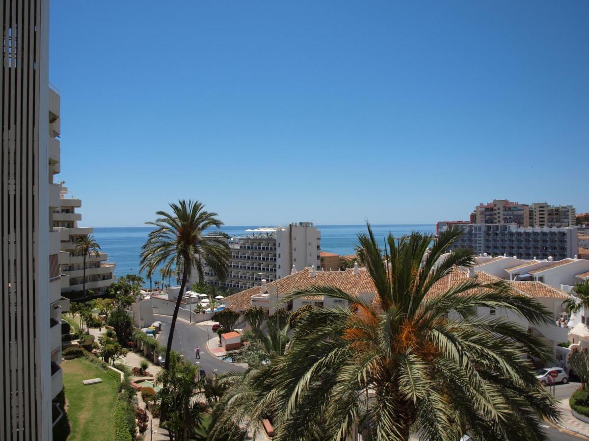 בנאלמדנה Parking Privado Benalbeach מראה חיצוני תמונה