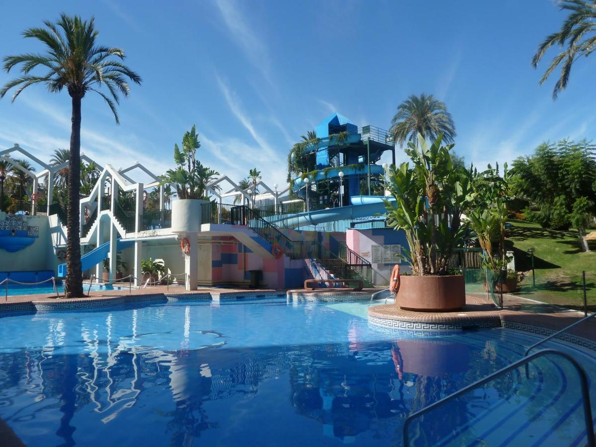 בנאלמדנה Parking Privado Benalbeach מראה חיצוני תמונה
