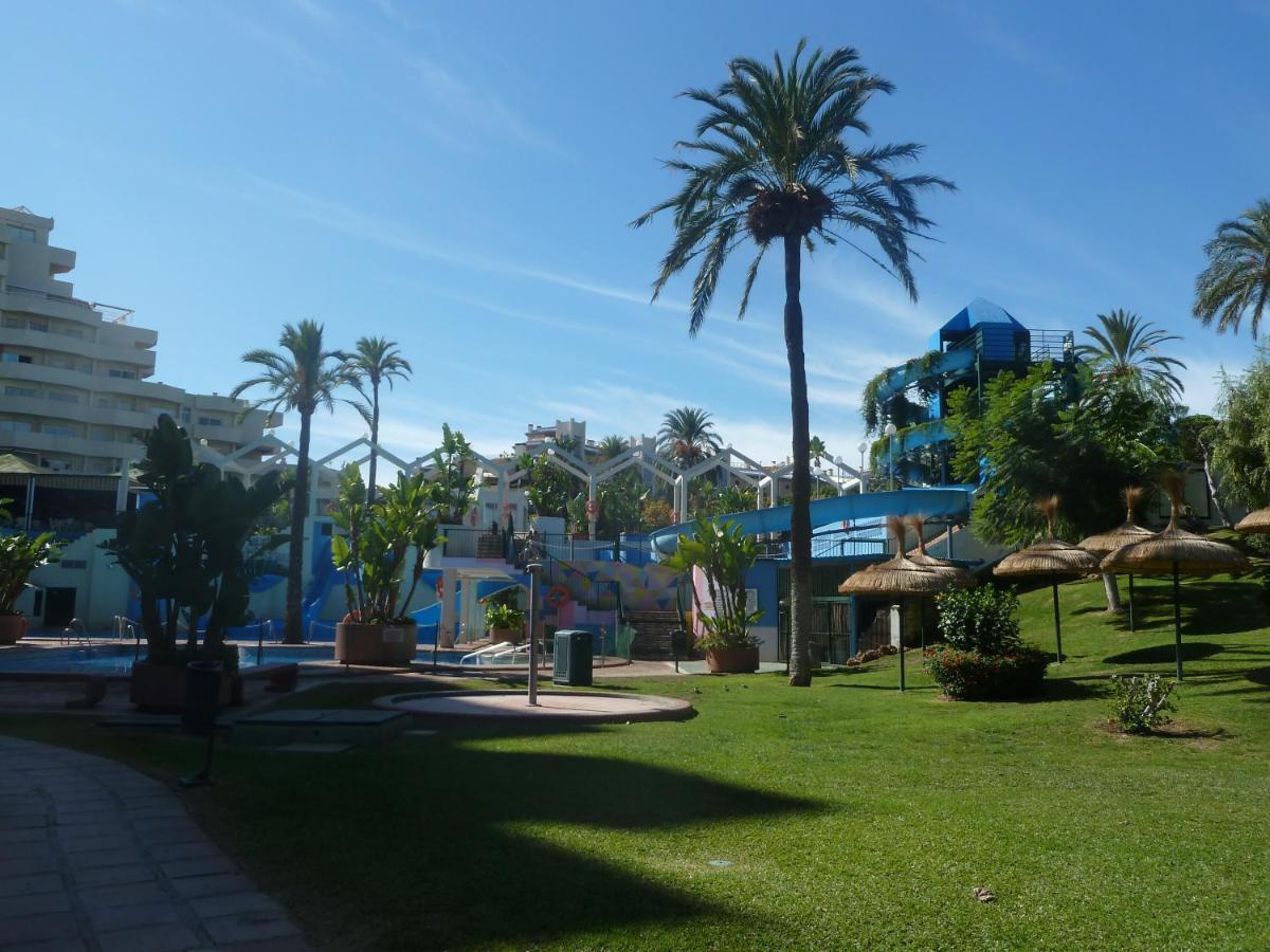 בנאלמדנה Parking Privado Benalbeach מראה חיצוני תמונה